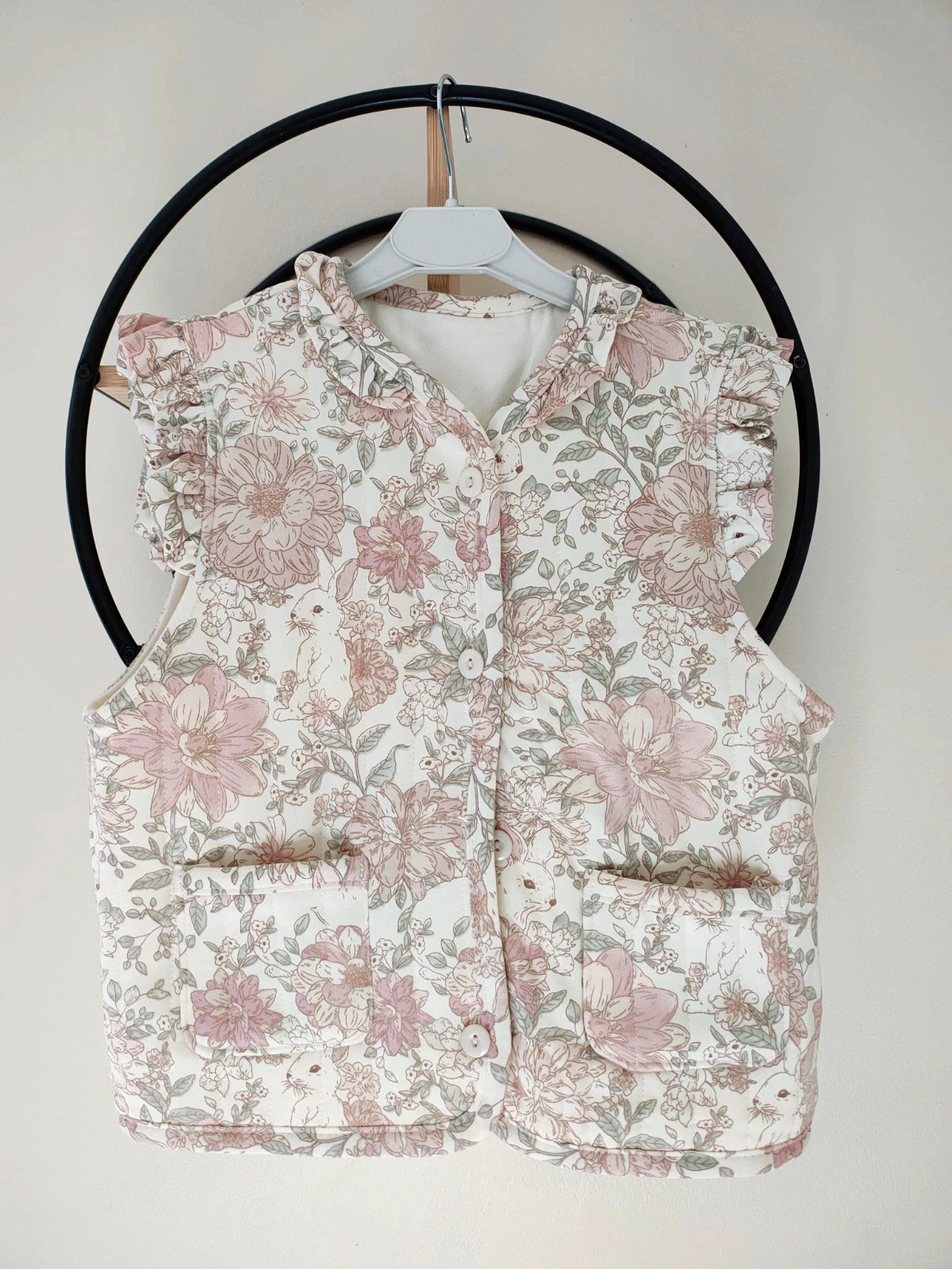 8 ans veste sans manche jamais portée